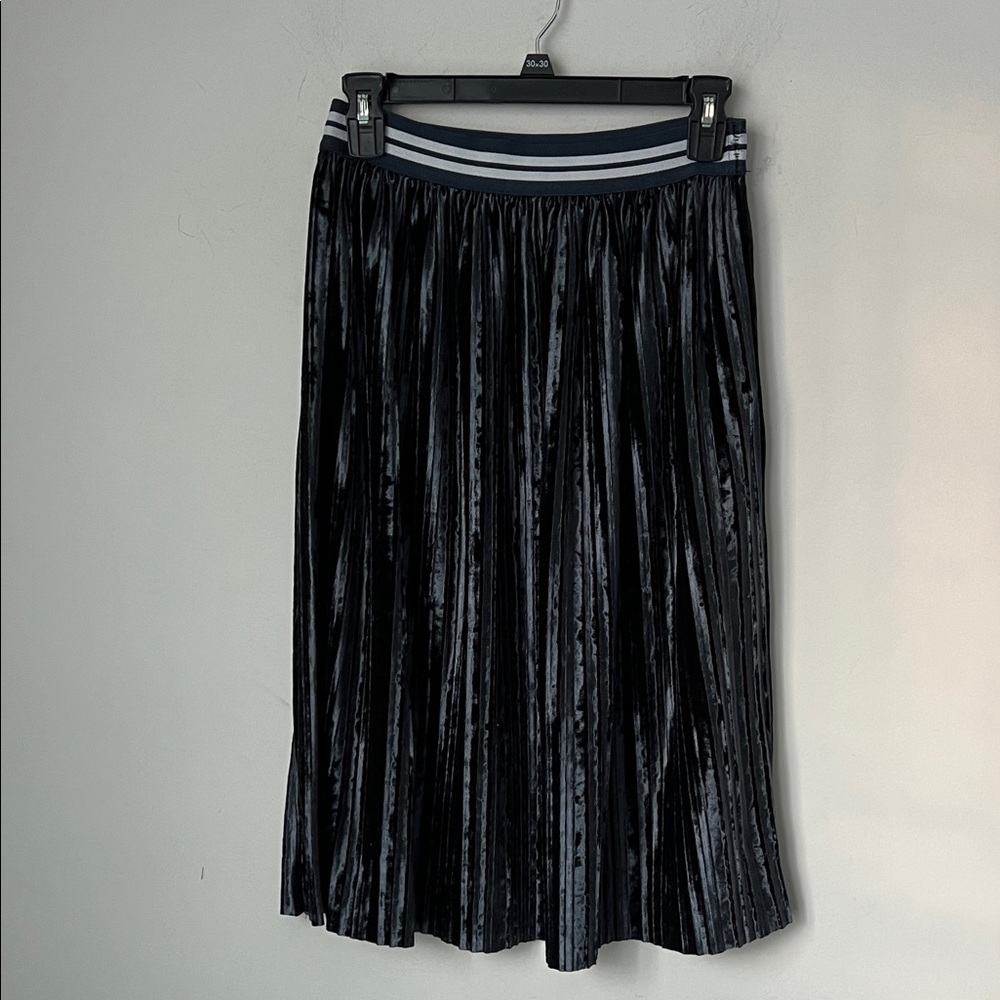 Zara Pleated Velvet Midi Skirt Sz S Chic 💚